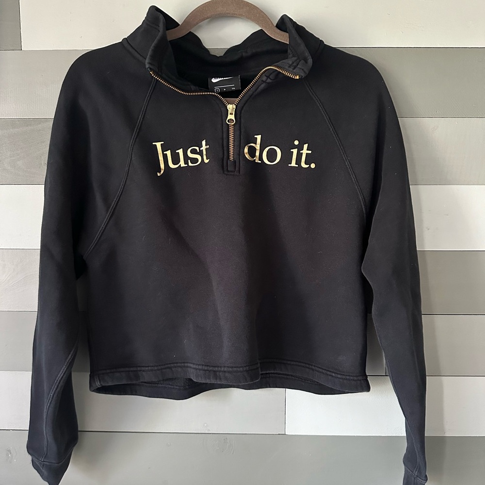 Black and gold Nike half zip cropped hoodie. Size Small